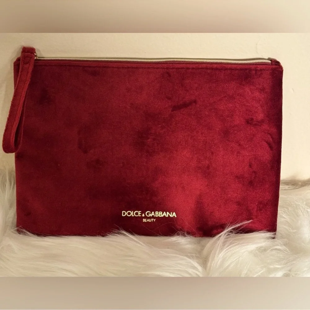 Dolce & Gabbana Red Beauty Bag with Gold zipper - Picture 1 of 3
